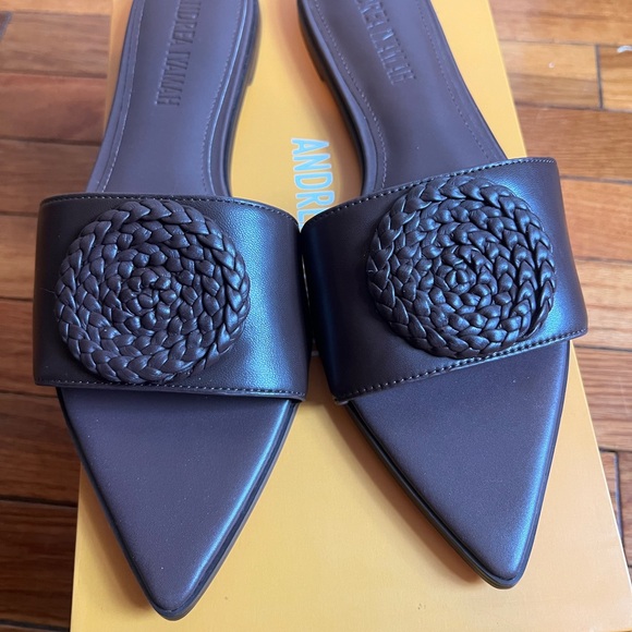 NIB Voca Slippers by Andrea Iyamah - Picture 5 of 8